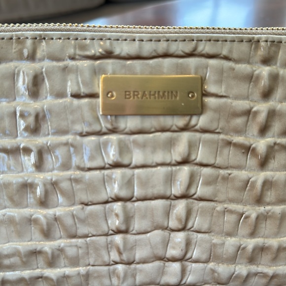 Brahmin Millie wristlet, NWT - Picture 2 of 7